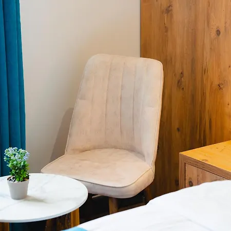 Berlin Hotel 4*
