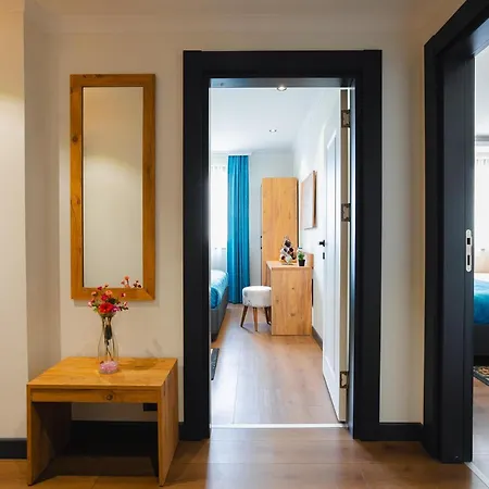 Otel Berlin 4*