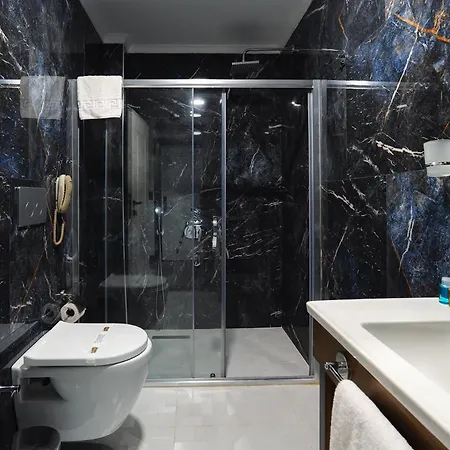 Otel Berlin Trabzon