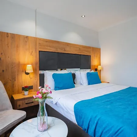 Berlin ホテル 4*